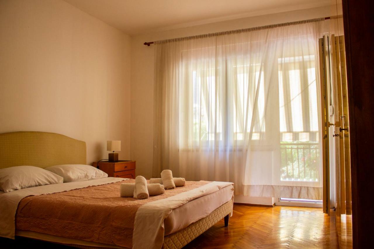 Apartments Rustic Котор Екстер'єр фото